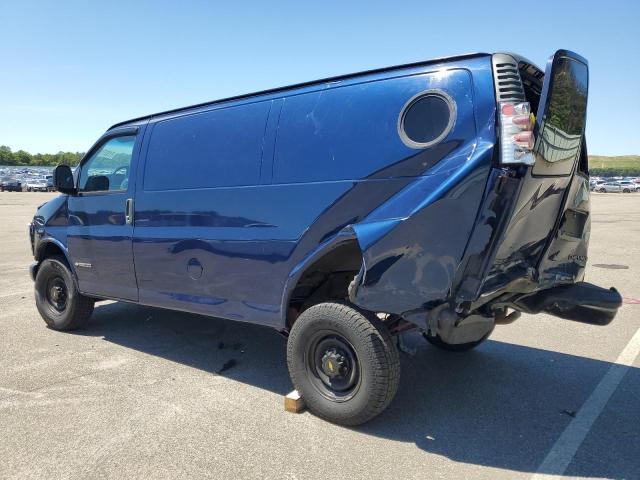 1GCHG35R521175140 - 2002 CHEVROLET EXPRESS G3 BLUE photo 2