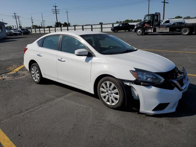 3N1AB7AP5JY323912 - 2018 NISSAN SENTRA S 白色 照片 4