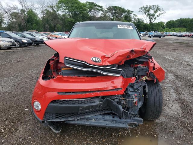KNDJP3A50H7477588 - 2017 KIA SOUL + RED photo 5