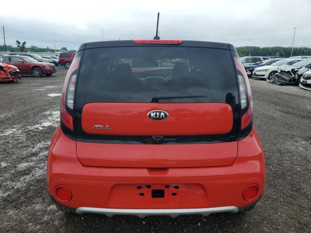 KNDJP3A50H7477588 - 2017 KIA SOUL + RED photo 6