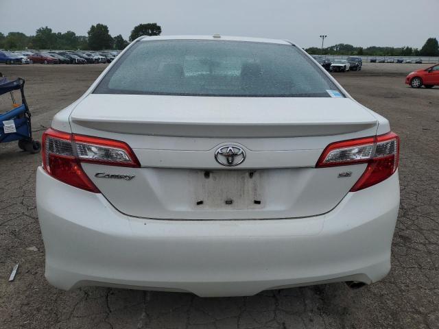 4T1BF1FK3CU620422 - 2012 TOYOTA CAMRY BASE WHITE photo 6