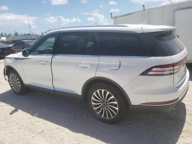 5LM5J7XC7RGL09554 - 2024 LINCOLN AVIATOR RESERVE 白色 照片 2