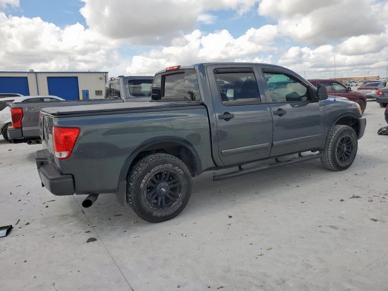 1N6BA0EC7CN322406 - 2012 NISSAN TITAN S ნაცრისფერი ფოტო 3