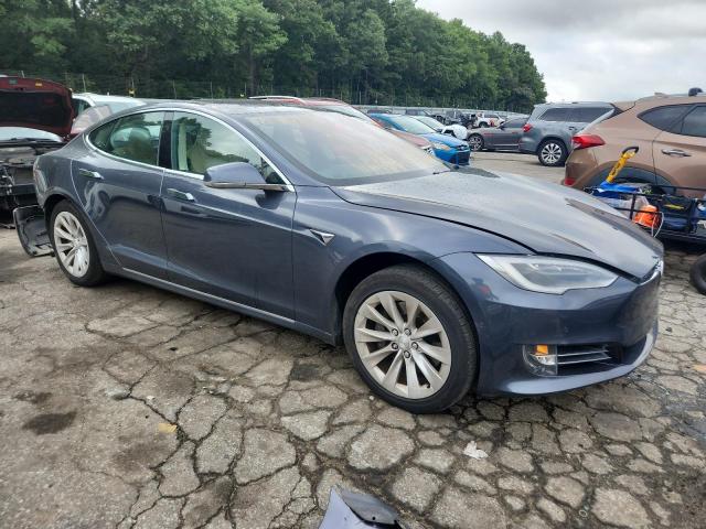 5YJSA1E18HF193461 - 2017 TESLA MODEL S 石墨色 照片 4