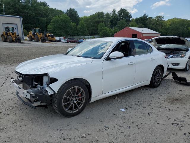 ZARFAEDN1J7593067 - 2018 ALFA ROMEO GIULIA Q4 白色 照片 1