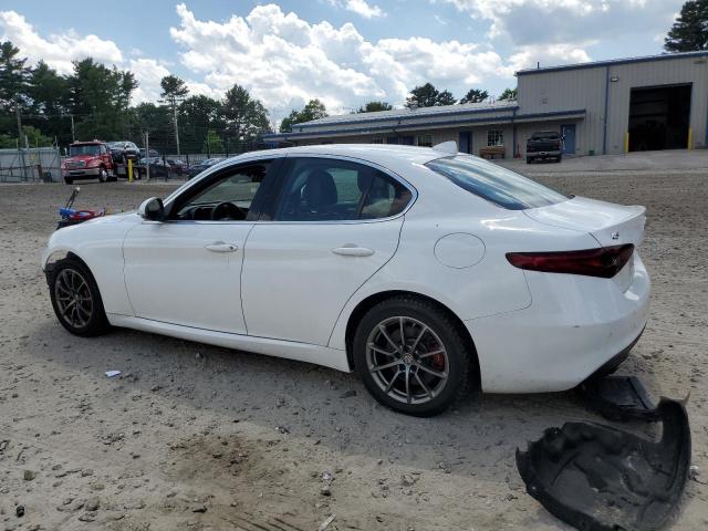 ZARFAEDN1J7593067 - 2018 ALFA ROMEO GIULIA Q4 白色 照片 2