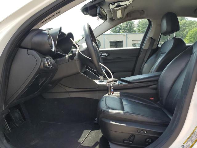 ZARFAEDN1J7593067 - 2018 ALFA ROMEO GIULIA Q4 白色 照片 7