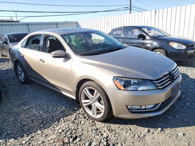 1VWBT7A35FC064802 - 2015 VOLKSWAGEN PASSAT SE TAN photo 4