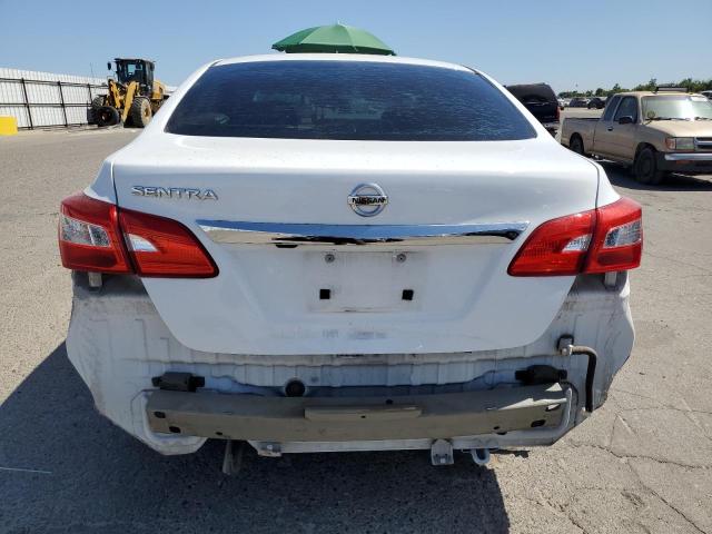 3N1AB7AP5JY259211 - 2018 NISSAN SENTRA S 白色 照片 6