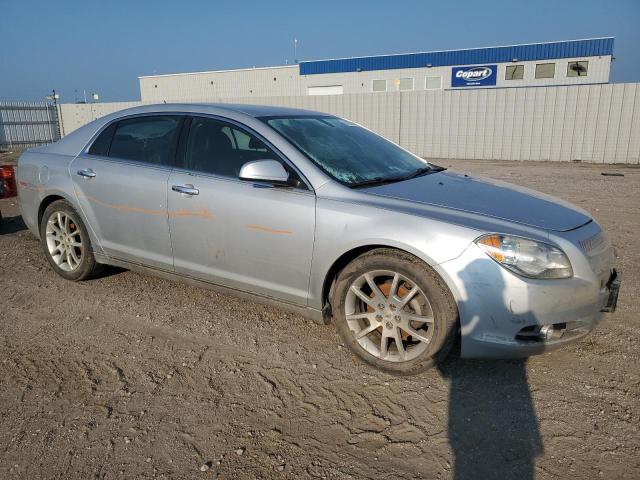 1G1ZE5E76AF143263 - 2010 CHEVROLET MALIBU LTZ ვერცხლისფერი ფოტო 4