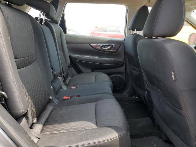 KNMAT2MT4JP541217 - 2018 NISSAN ROGUE S GRAY photo 10