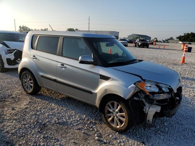 KNDJT2A65C7455920 - 2012 KIA SOUL + SILVER photo 4