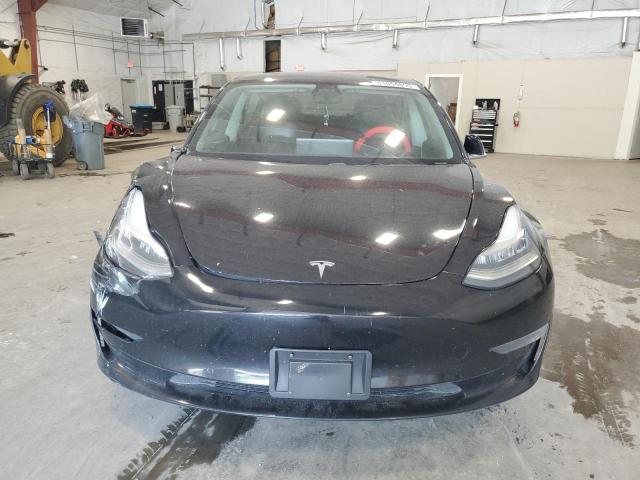 5YJ3E1EA2KF296472 - 2019 TESLA MODEL 3 შავი ფოტო 5