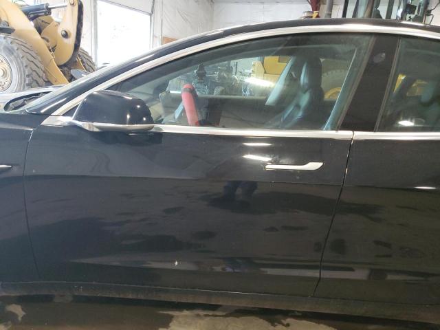 5YJ3E1EA2KF296472 - 2019 TESLA MODEL 3 შავი ფოტო 7