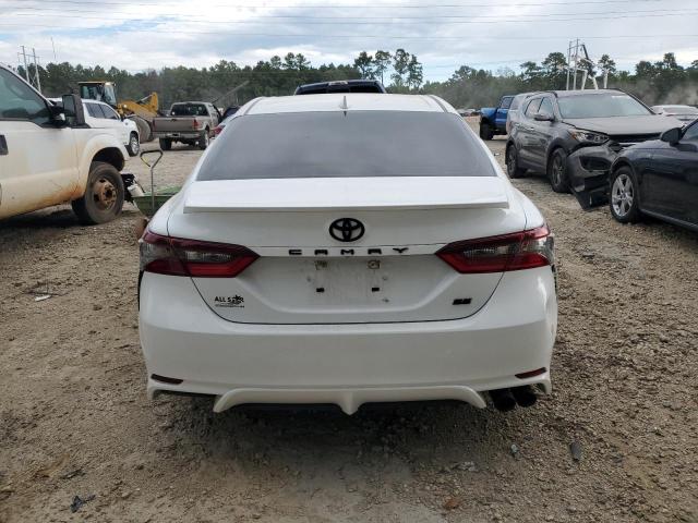 4T1T11AK8RU861928 - 2024 TOYOTA CAMRY SE NIGHT SHADE WHITE photo 6