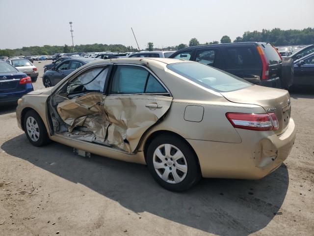 4T1BF3EK9AU034432 - 2010 TOYOTA CAMRY BASE ოქროსფერი ფოტო 2