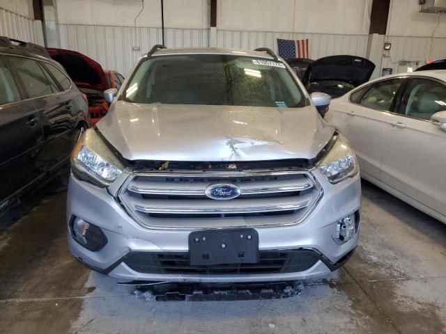 1FMCU0GD0JUA61302 - 2018 FORD ESCAPE SE SILVER photo 5