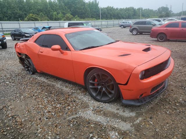 2C3CDZFJ1MH624157 - 2021 DODGE CHALLENGER R/T SCAT PACK ORANGE photo 4