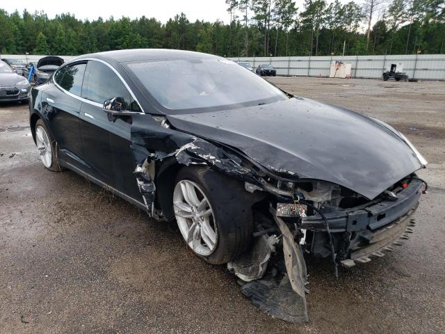 5YJSA1H13EFP33256 - 2014 TESLA MODEL S Schwarz Foto 4