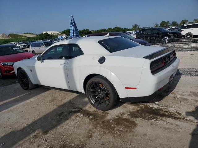 2C3CDZFJXNH151537 - 2022 DODGE CHALLENGER R/T SCAT PACK WHITE photo 2