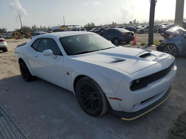 2C3CDZFJXNH151537 - 2022 DODGE CHALLENGER R/T SCAT PACK WHITE photo 4