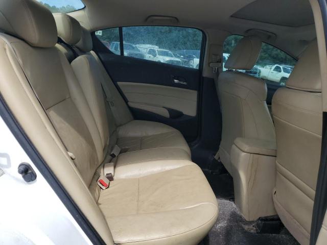 19UDE2F3XGA016065 - 2016 ACURA ILX BASE WATCH PLUS WHITE photo 10