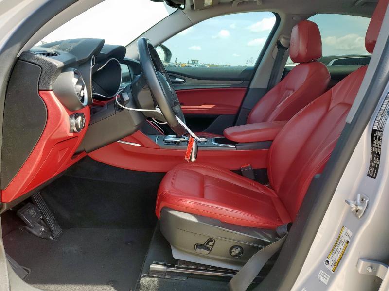 ZASPAKBN0L7C90422 - 2020 ALFA ROMEO STELVIO TI თეთრი ფოტო 7