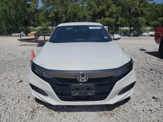 1HGCV1F39JA193123 - 2018 HONDA ACCORD SPORT WHITE photo 5