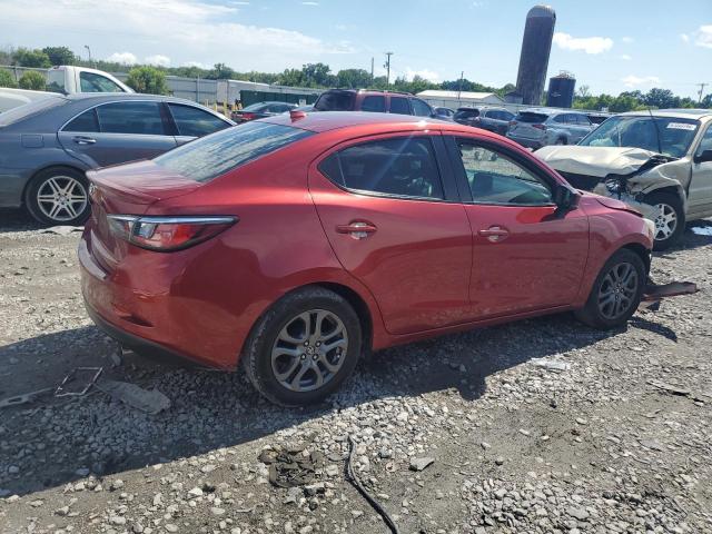 3MYDLBYV9KY520132 - 2019 TOYOTA YARIS L RED photo 3