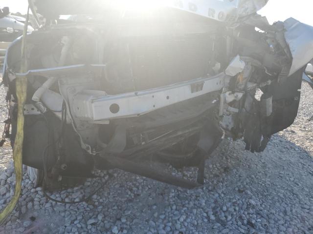 SALFT24N99H126836 - 2009 LAND ROVER LR2 HSE TECHNOLOGY SILVER photo 11