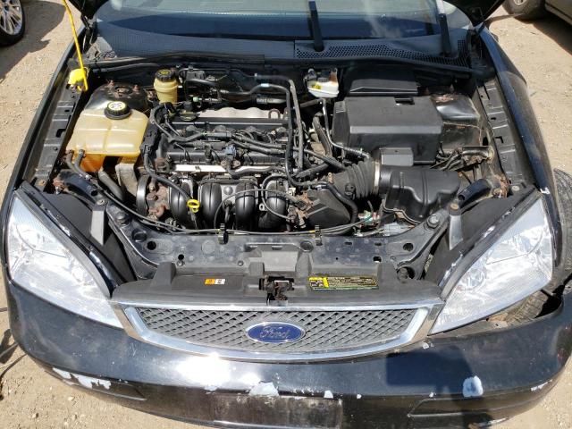 3FAFP31N75R147088 - 2005 FORD FOCUS ZX3 BLACK photo 11