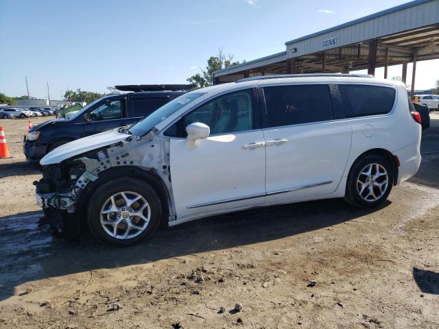 2C4RC1BG7JR270588 - 2018 CHRYSLER PACIFICA TOURING L WHITE photo 1