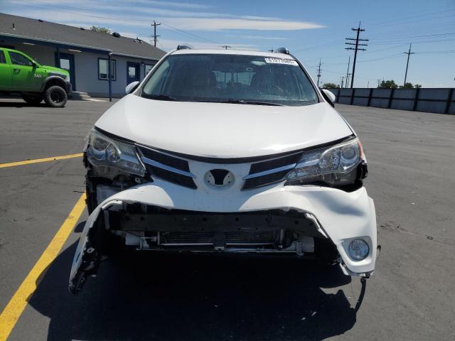 JTMWFREV9DD018657 - 2013 TOYOTA RAV4 XLE WHITE photo 5