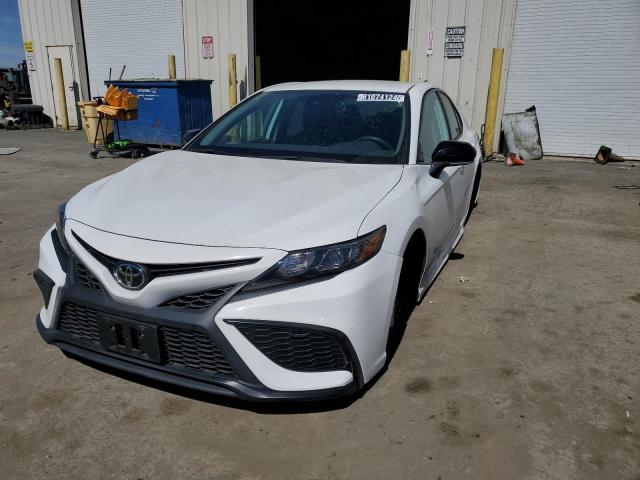 4T1G11AK6PU115976 - 2023 TOYOTA CAMRY SE NIGHT SHADE WHITE photo 1