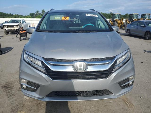 5FNRL6H86JB033129 - 2018 HONDA ODYSSEY TOURING ვერცხლისფერი ფოტო 5