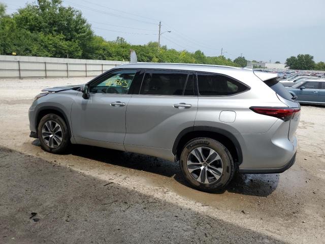 5TDGZRAH7MS071678 - 2021 TOYOTA HIGHLANDER XLE Gümüş foto 2
