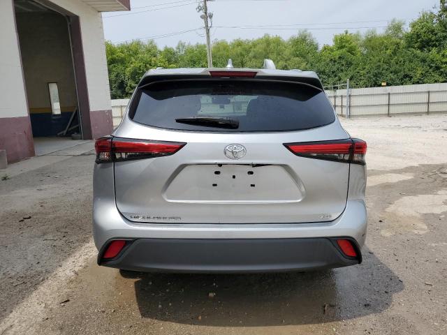 5TDGZRAH7MS071678 - 2021 TOYOTA HIGHLANDER XLE Gümüş foto 6