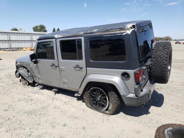 1C4BJWEG2GL305989 - 2016 JEEP WRANGLER U SAHARA Արծաթագույն լուսանկար 2
