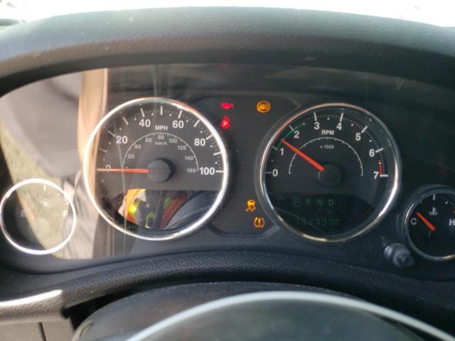 1C4BJWEG2GL305989 - 2016 JEEP WRANGLER U SAHARA Արծաթագույն լուսանկար 9