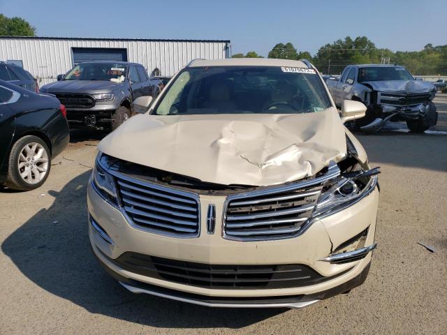 5LMCJ1C95JUL07189 - 2018 LINCOLN MKC PREMIERE BEIGE photo 5