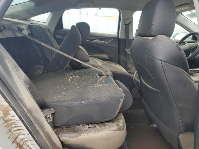 1G4ZP5SS7HU159158 - 2017 BUICK LACROSSE ESSENCE SILVER photo 10