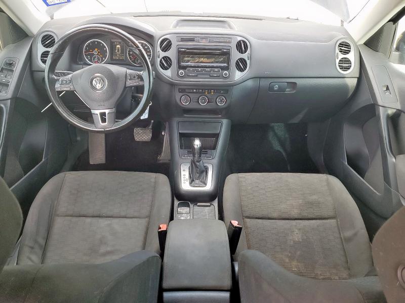 WVGAV3AX6DW594997 - 2013 VOLKSWAGEN TIGUAN S BLACK photo 8