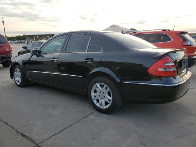 WDBUF26J06A868769 - 2006 MERCEDES-BENZ E 320 CDI BLACK photo 2