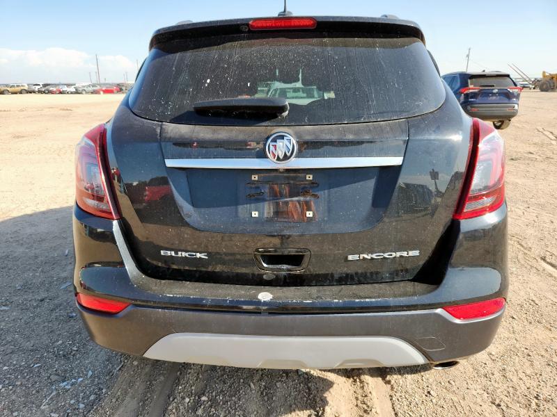 KL4CJASB7JB639765 - 2018 BUICK ENCORE PREFERRED Schwarz Foto 6