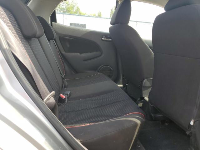 JM1DE1LZ0C0136071 - 2012 MAZDA MAZDA2 银色 照片 10