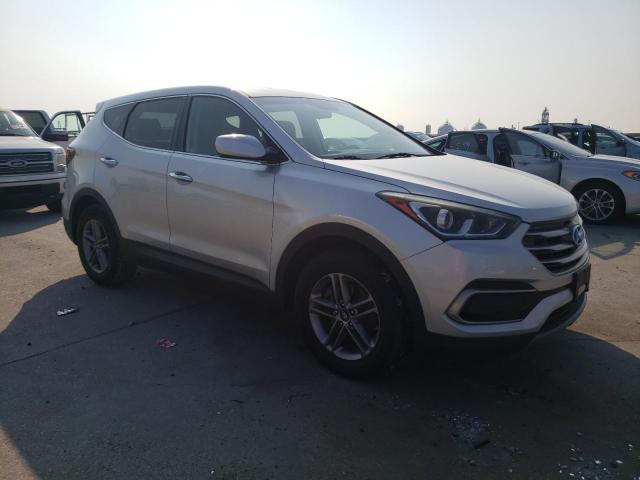 5XYZT3LB6HG465806 - 2017 HYUNDAI SANTA FE S SILVER photo 4