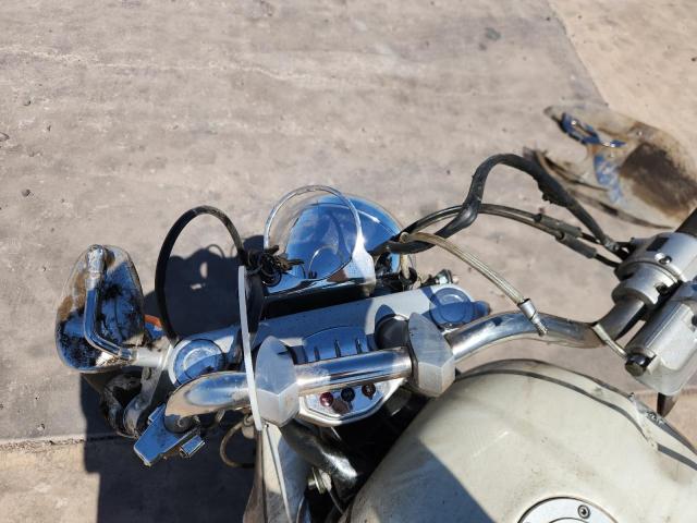 5VPCB16D653007470 - 2005 VICTORY MOTORCYCLES KINGPIN თეთრი ფოტო 7