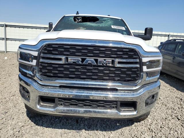 3C6UR5JL0NG271552 - 2022 RAM 2500 BIG HORN/LONE STAR WHITE photo 5