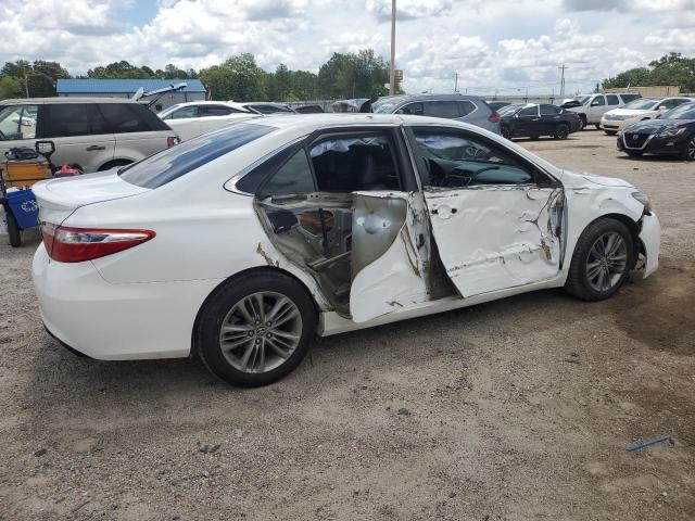 4T1BF1FK2FU024528 - 2015 TOYOTA CAMRY LE WHITE photo 3