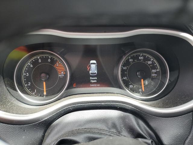 1C4PJMBS9HW580519 - 2017 JEEP CHEROKEE TRAILHAWK WHITE photo 9